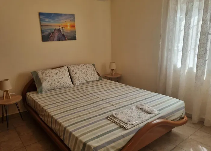 Beekeeper's House Kokkinokhoma