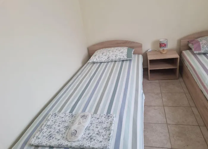 Beekeeper's House Apartament