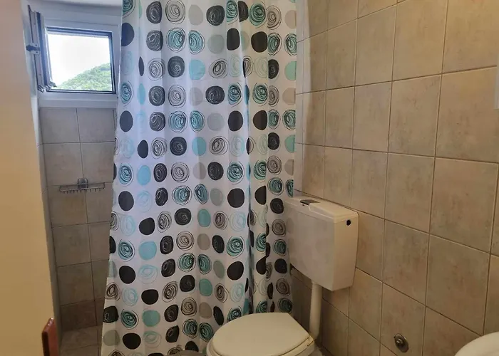 Beekeeper's House * Kokkinokhoma